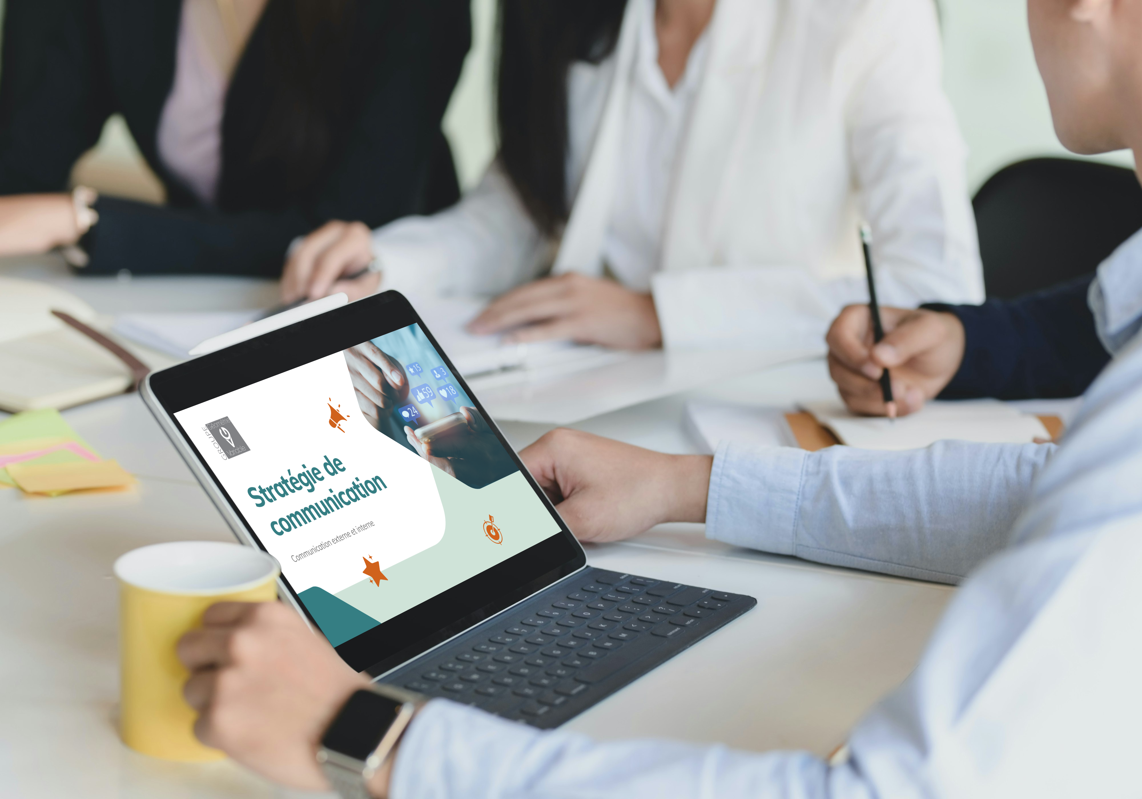présentation de la stratégie de communication externe et interne de Géométrie Variable